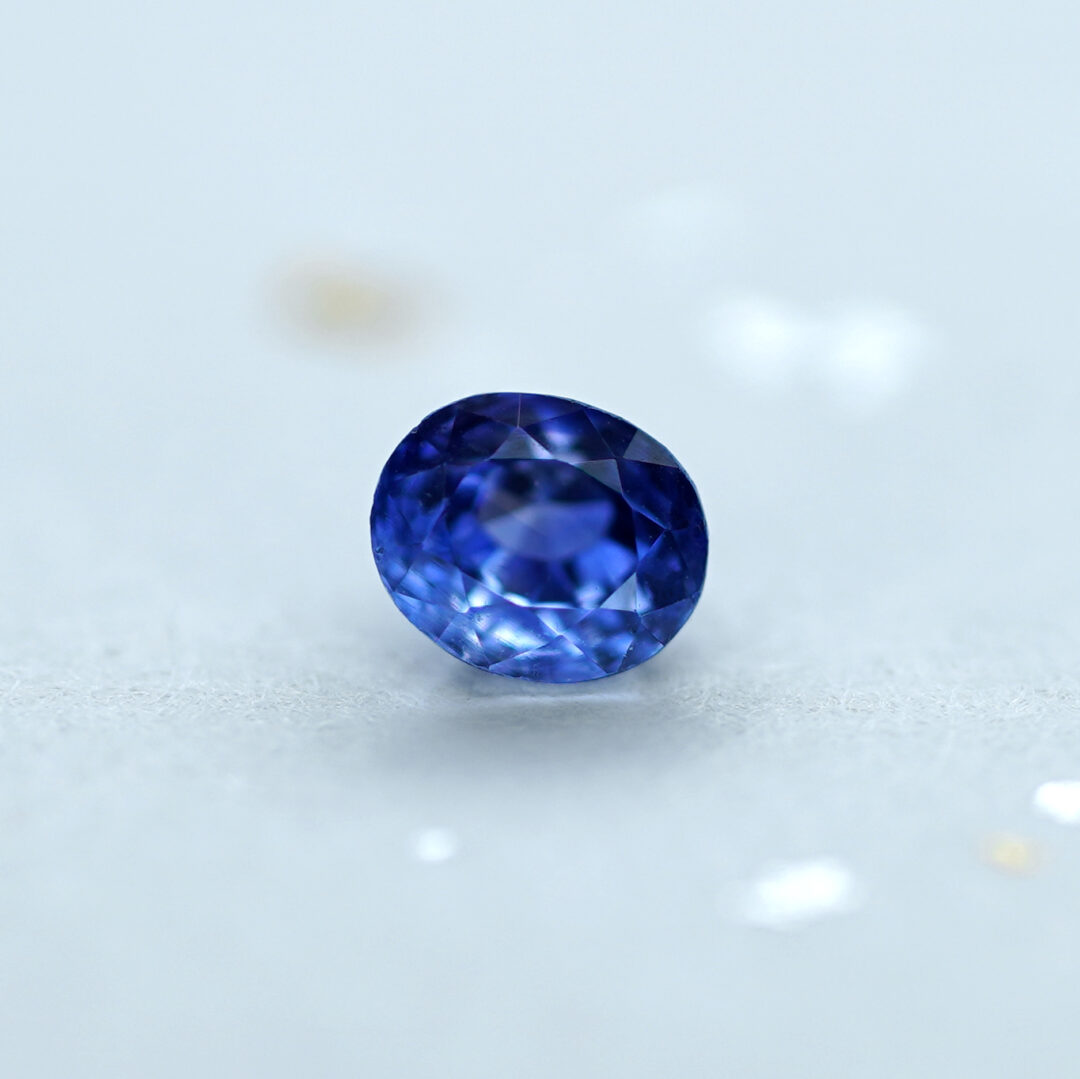 非加熱ブルーサファイア 0.380ct カシミール産 GIA - 画像 (2)