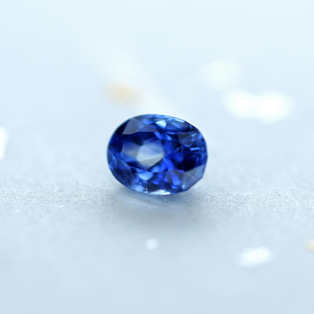 非加熱ブルーサファイア 0.370ct カシミール産 GIA - 画像 (3)
