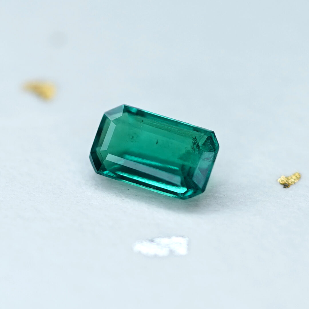グリーンアウイナイト 0.295ct アフガニスタン産 CGL - 画像 (3)