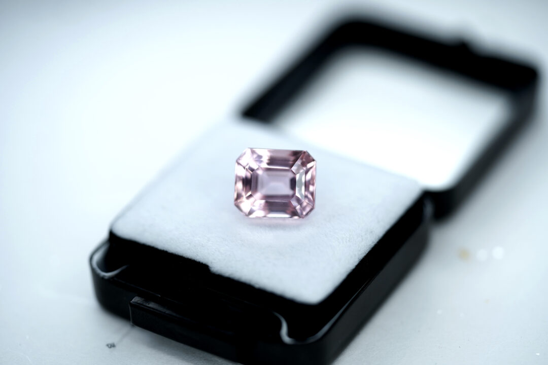 モルガナイト 7.89ct アフガニスタン産 - 画像 (5)