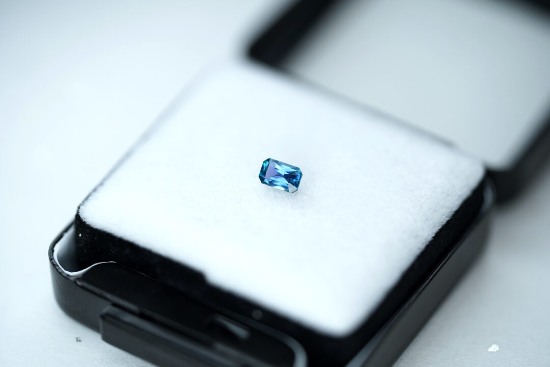 コーネルピン タンザニア産 0.34ct - 画像 (5)