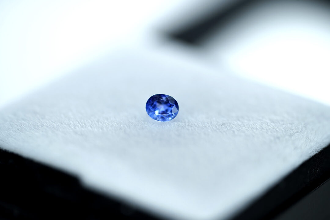 非加熱ブルーサファイア 0.380ct カシミール産 GIA - 画像 (7)
