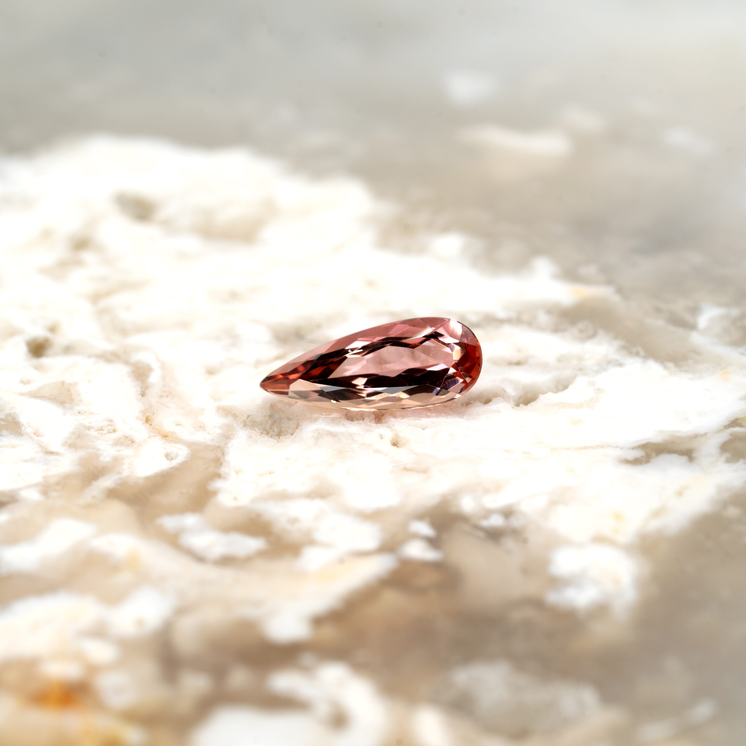 非加熱インペリアルトパーズ 1.586ct ブラジル産 CGL - 画像 (7)