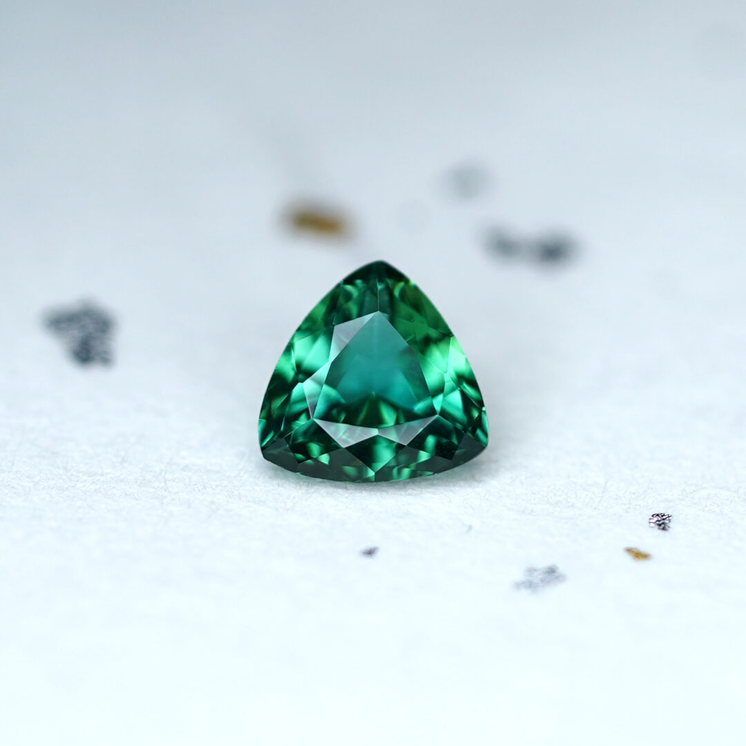 非加熱グリーンゾイサイト 0.610ct タンザニア産 CGL - 画像 (2)