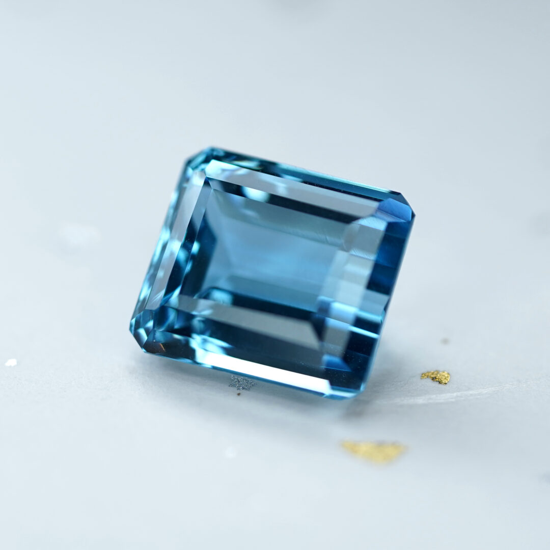 ブルートパーズ 13.385ct CGL - 画像 (3)