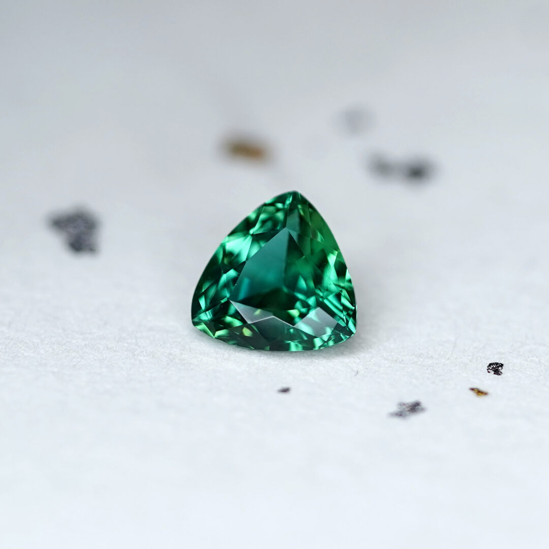 非加熱グリーンゾイサイト 0.610ct タンザニア産 CGL - 画像 (3)