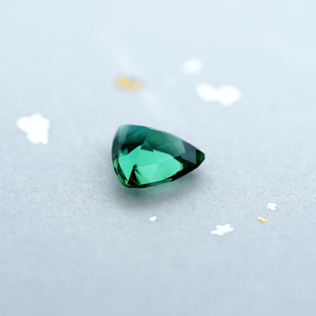 非加熱グリーンゾイサイト 0.610ct タンザニア産 CGL - 画像 (4)