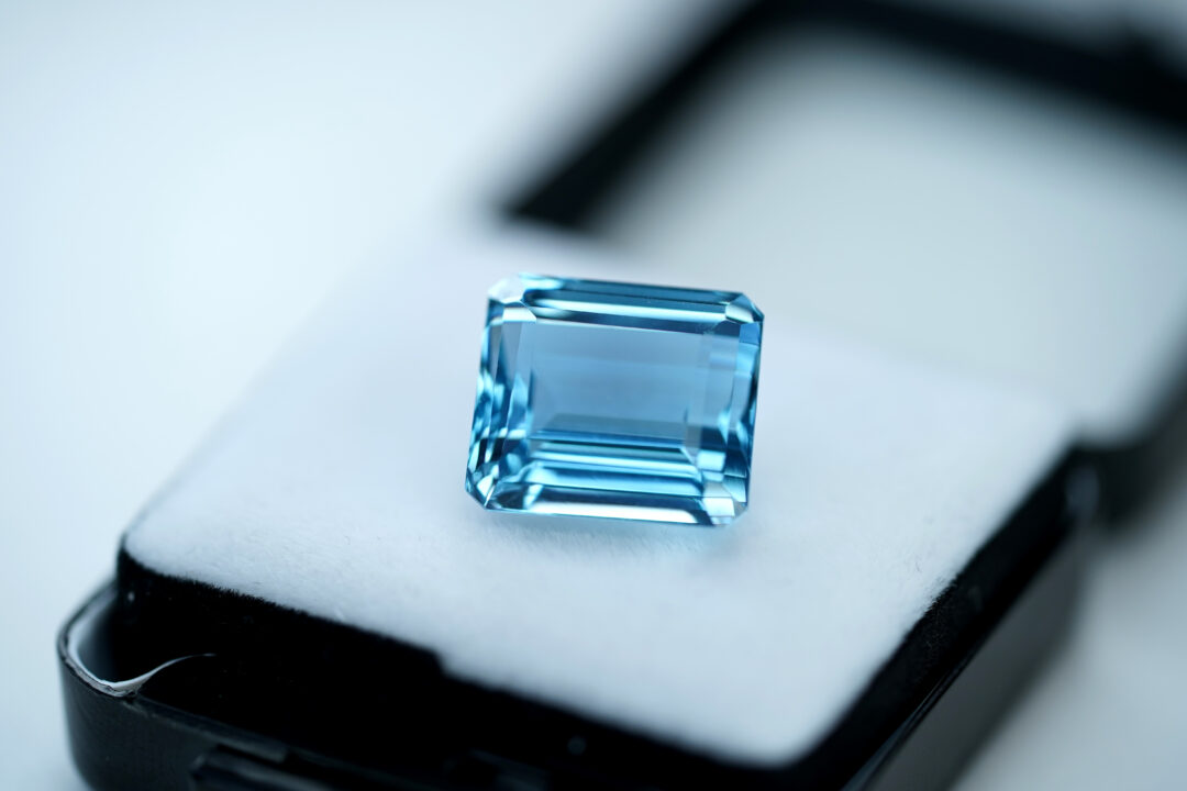 ブルートパーズ 13.385ct CGL - 画像 (5)