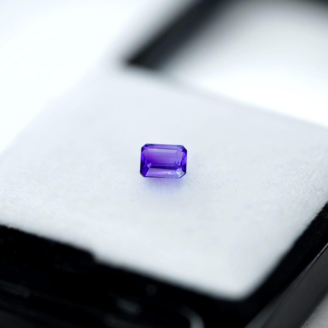 バイカラーハックマナイト 0.38ct アフガニスタン産 - 画像 (8)