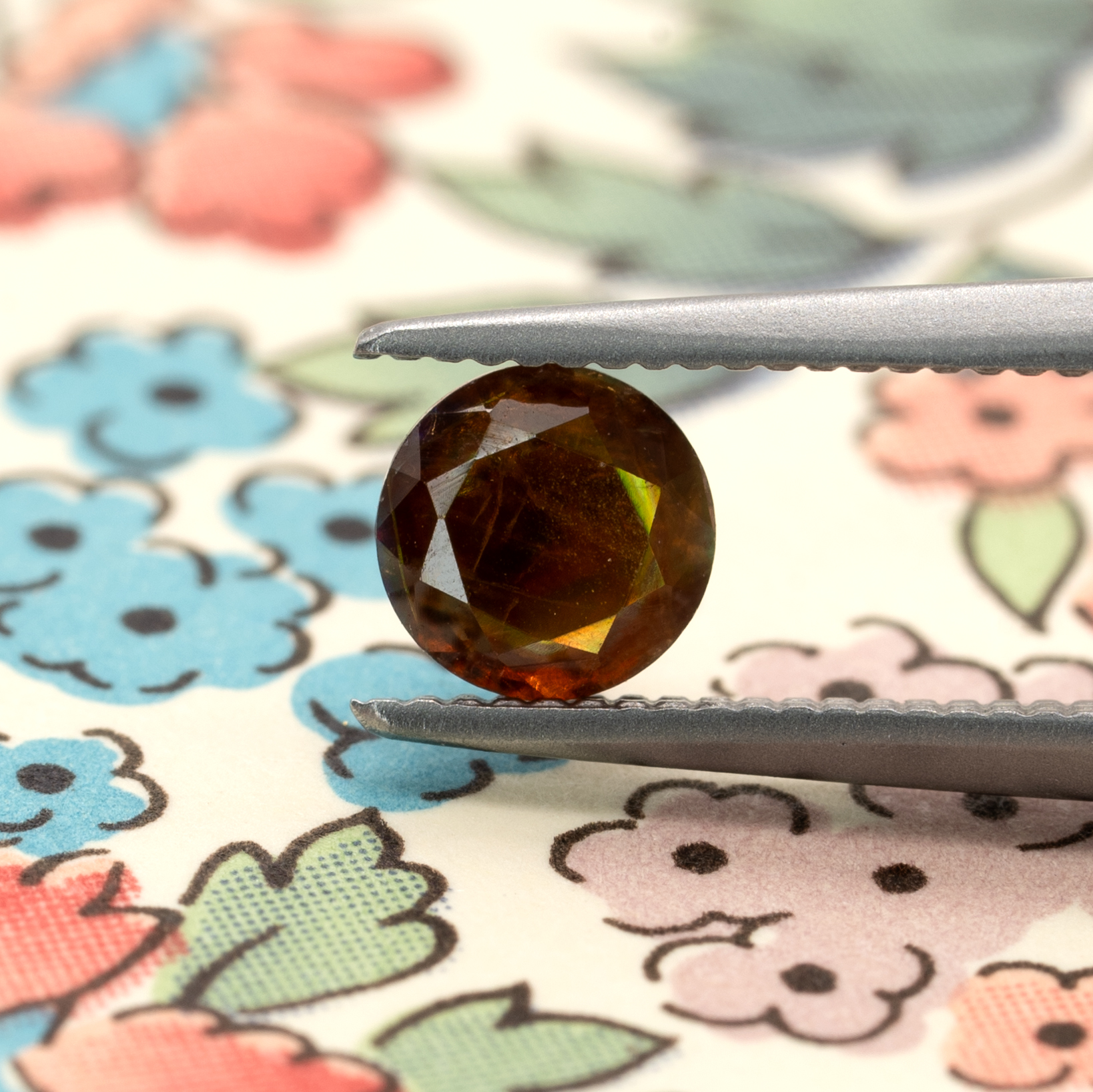 レインボーガーネット 0.376ct 奈良県産 - 画像 (2)