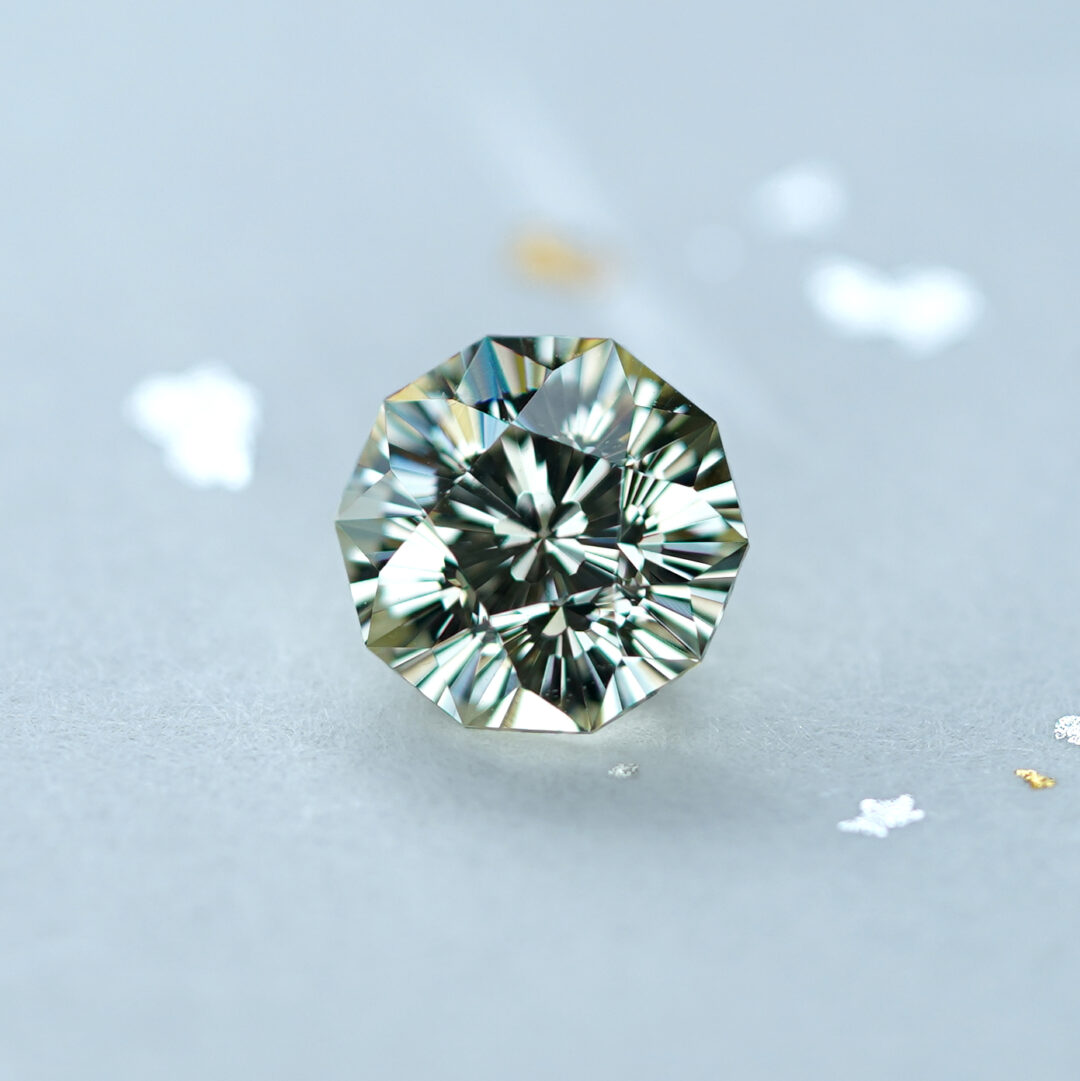 さくらダイヤモンド Very Light Yellow 1.141ct VVS-2 CGL - 画像 (2)