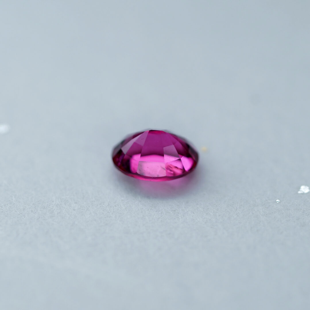 ホットピンクスピネル 0.23ct ビルマ産 - 画像 (4)