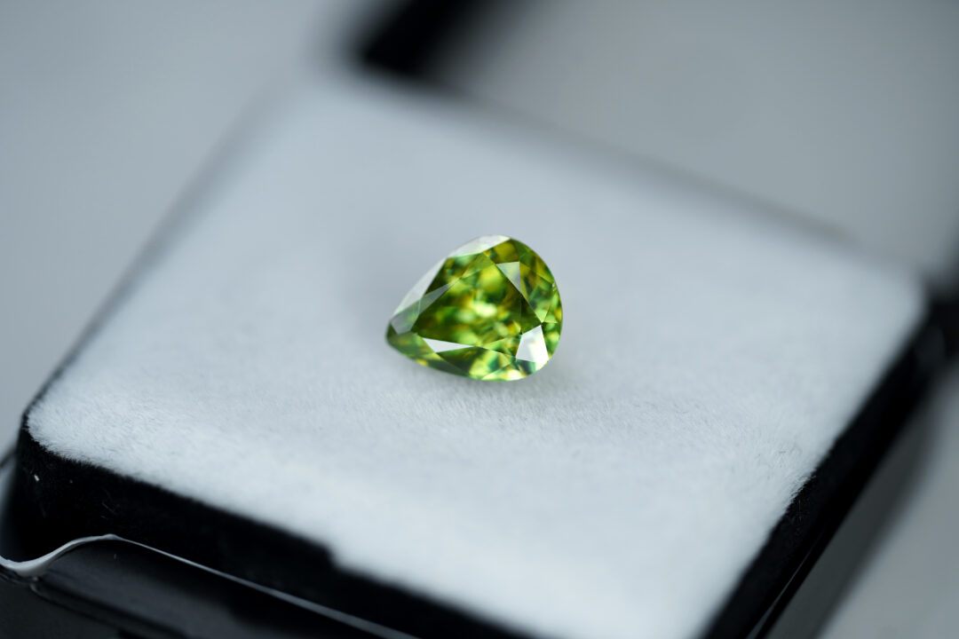 グリーンスフェーン 2.090ct マダガスカル産 - 画像 (5)