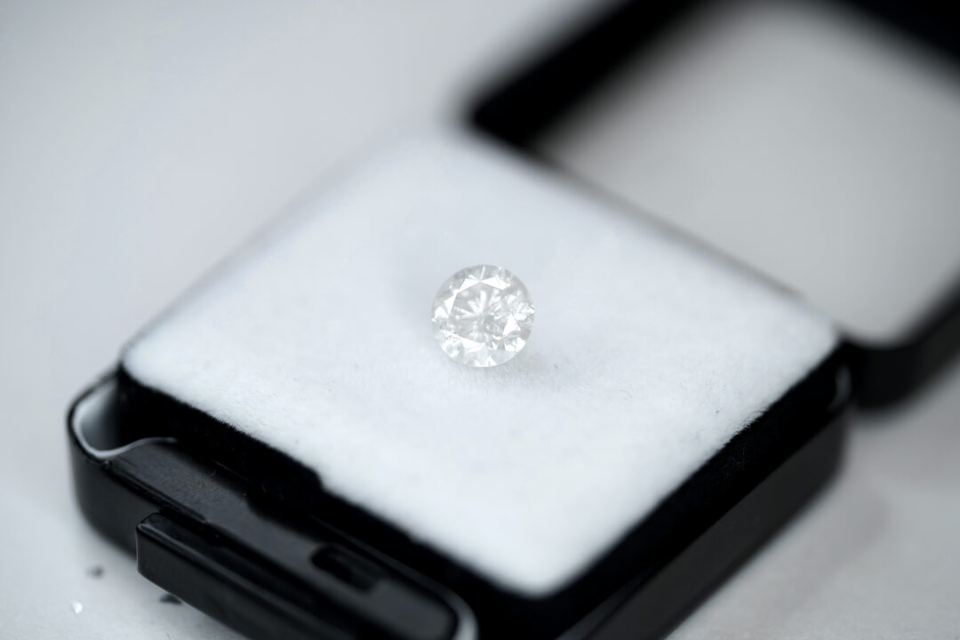 天然ホワイトダイヤモンド Fancy White 1.250ct GIA - 画像 (5)