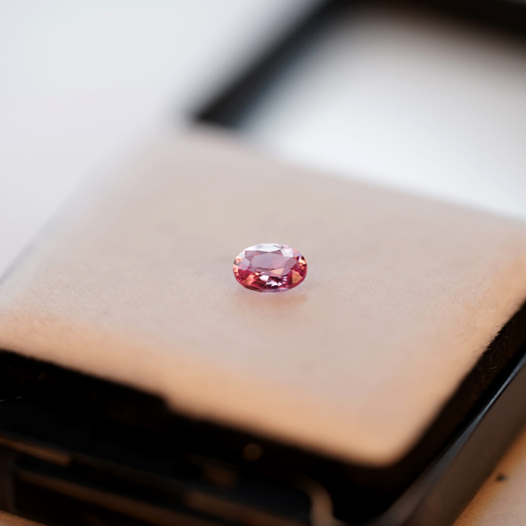 非加熱パパラチアサファイア 0.507ct マダガスカル産 DGL - 画像 (6)