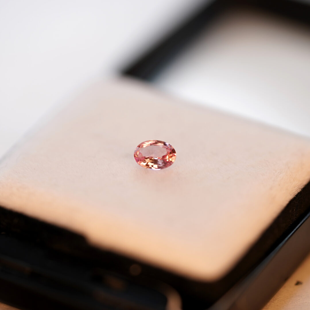 パパラチアサファイア 0.433ct マダガスカル産 CGL - 画像 (6)