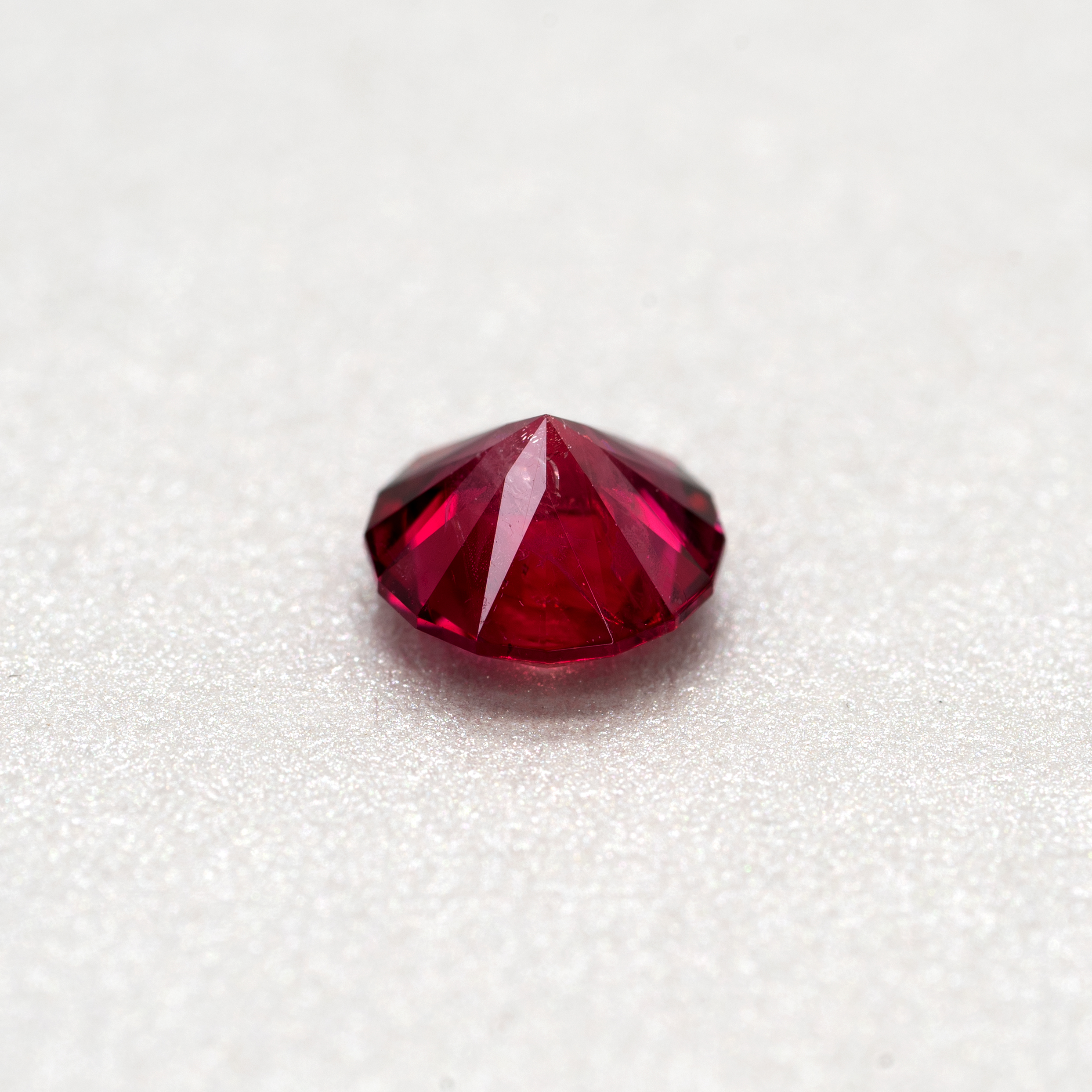 レッドベリル ビクスバイト 0.656ct アメリカ・ユタ州産 CGL - 画像 (6)