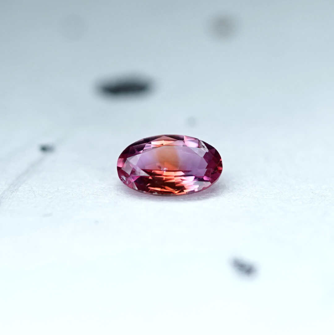 バイカラーサファイア 0.281ct DGL - 画像 (2)