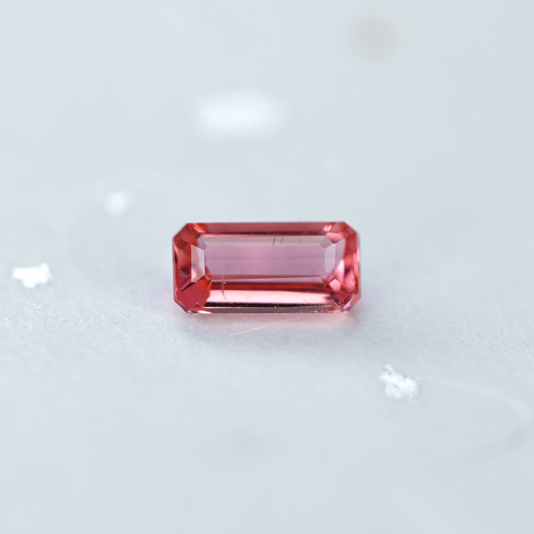 ヴェイリネナイト 0.46ct パキスタン産 - 画像 (2)