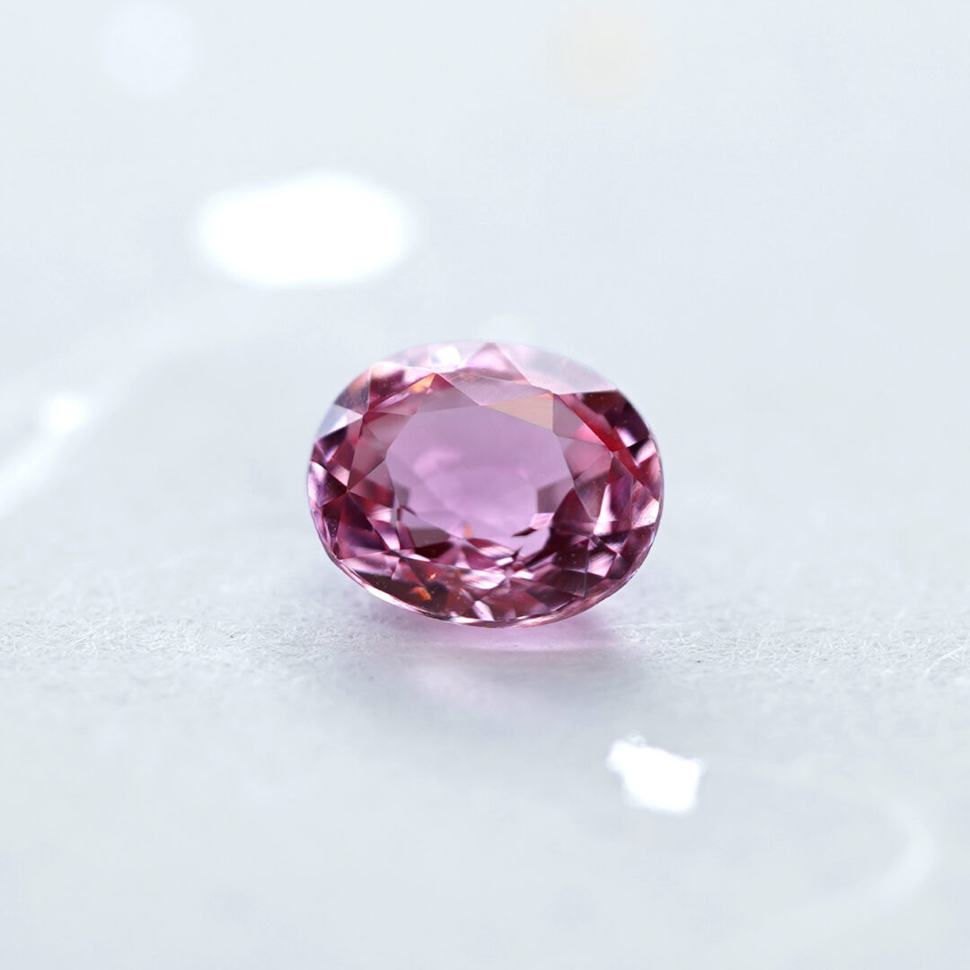 非加熱パパラチアサファイア 0.720ct マダガスカル産 DGL - 画像 (2)