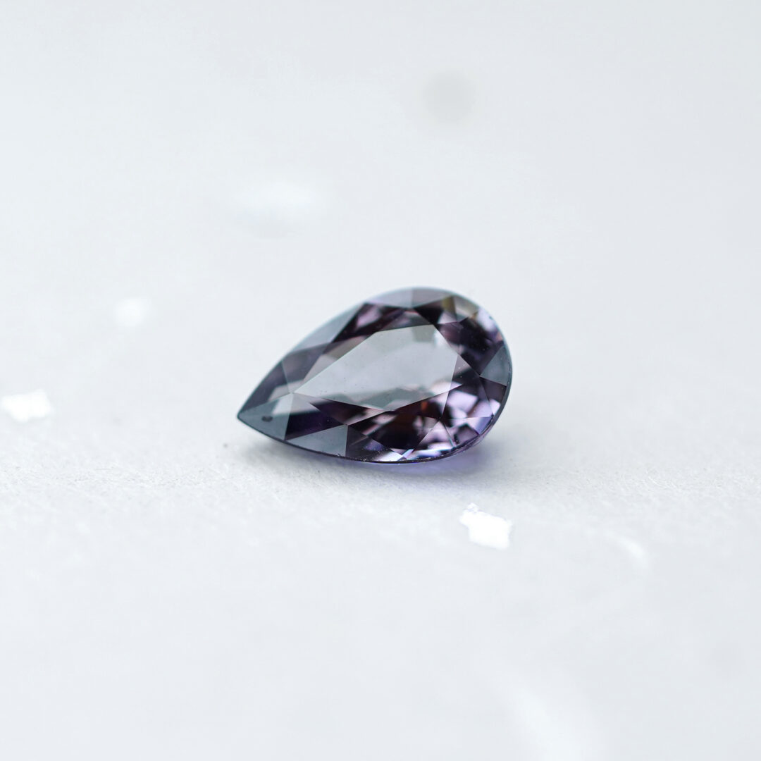 非加熱パープルゾイサイト 0.80ct タンザニア産 - 画像 (2)