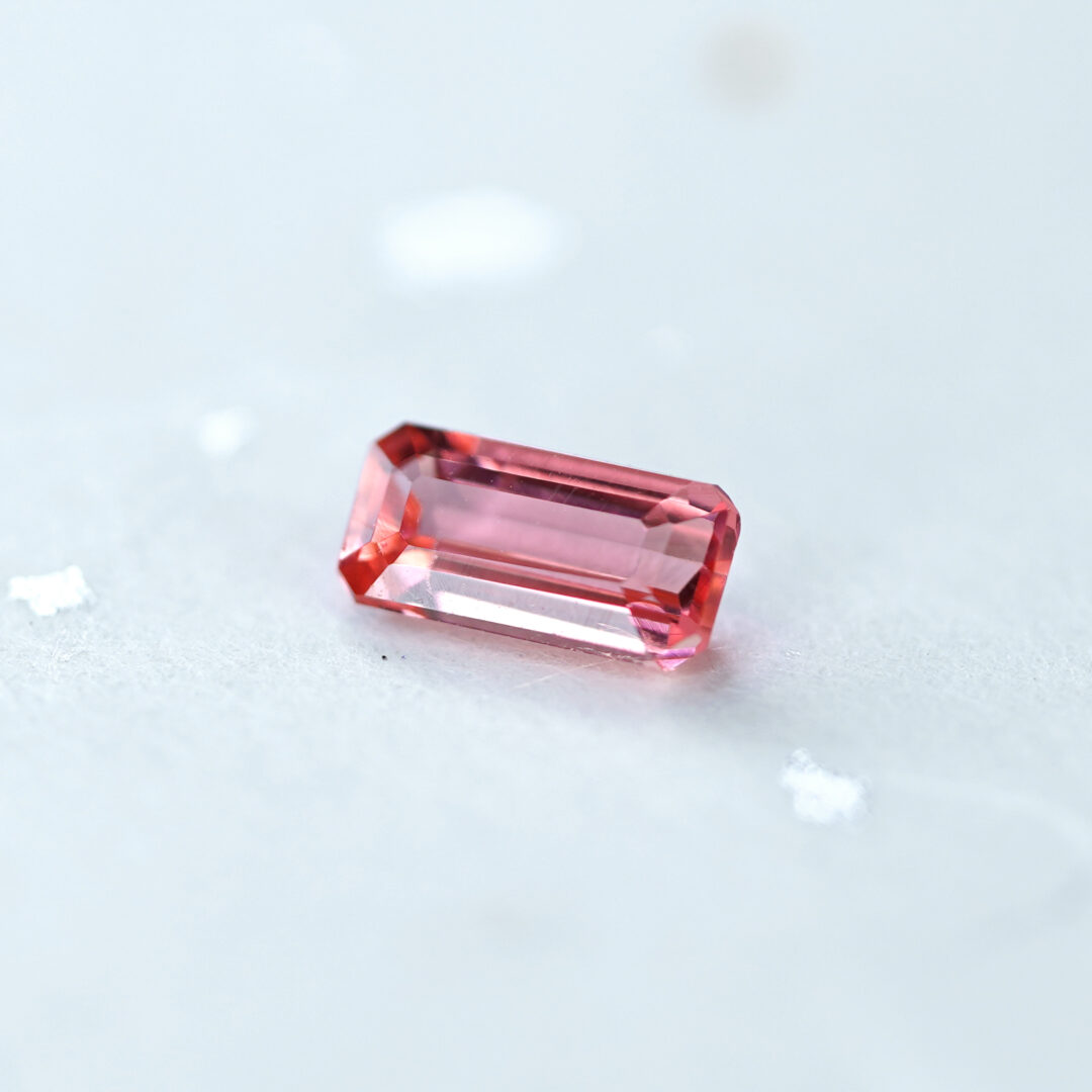 ヴェイリネナイト 0.46ct パキスタン産 - 画像 (3)