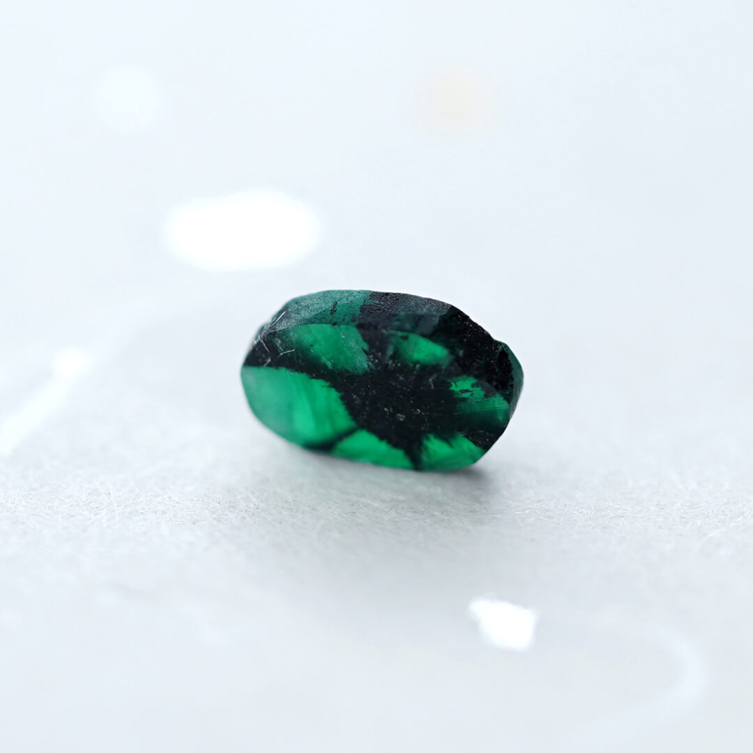 トラピッチェエメラルド 0.39ct コロンビア産 - 画像 (3)