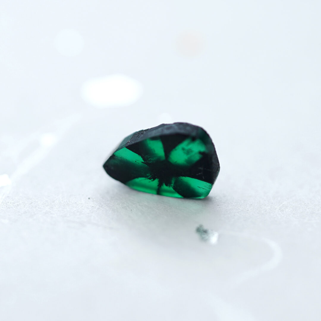 トラピッチェエメラルド 0.58ct コロンビア産 - 画像 (3)