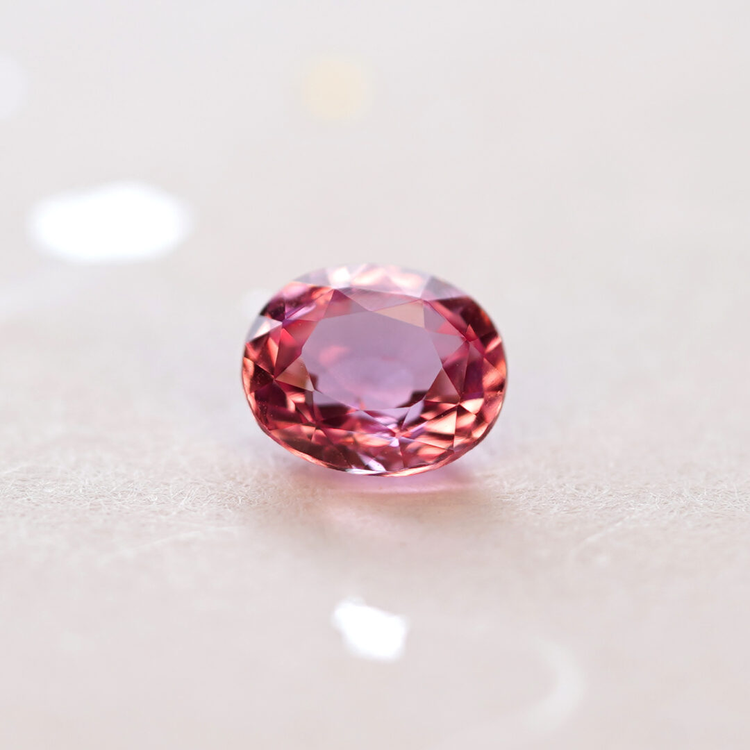 非加熱パパラチアサファイア 0.720ct マダガスカル産 DGL - 画像 (3)