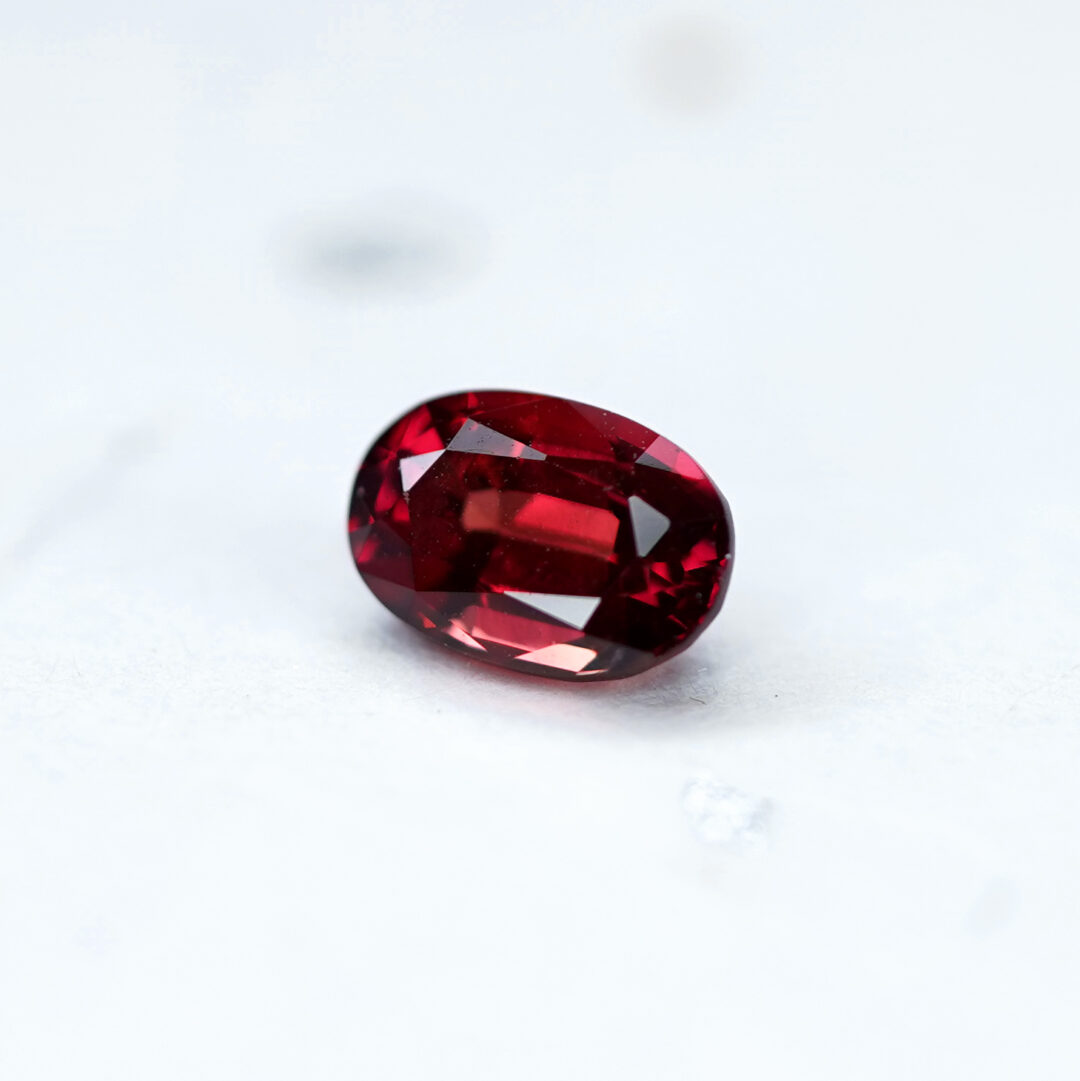 レッドスピネル 0.83ct ビルマ産 - 画像 (3)