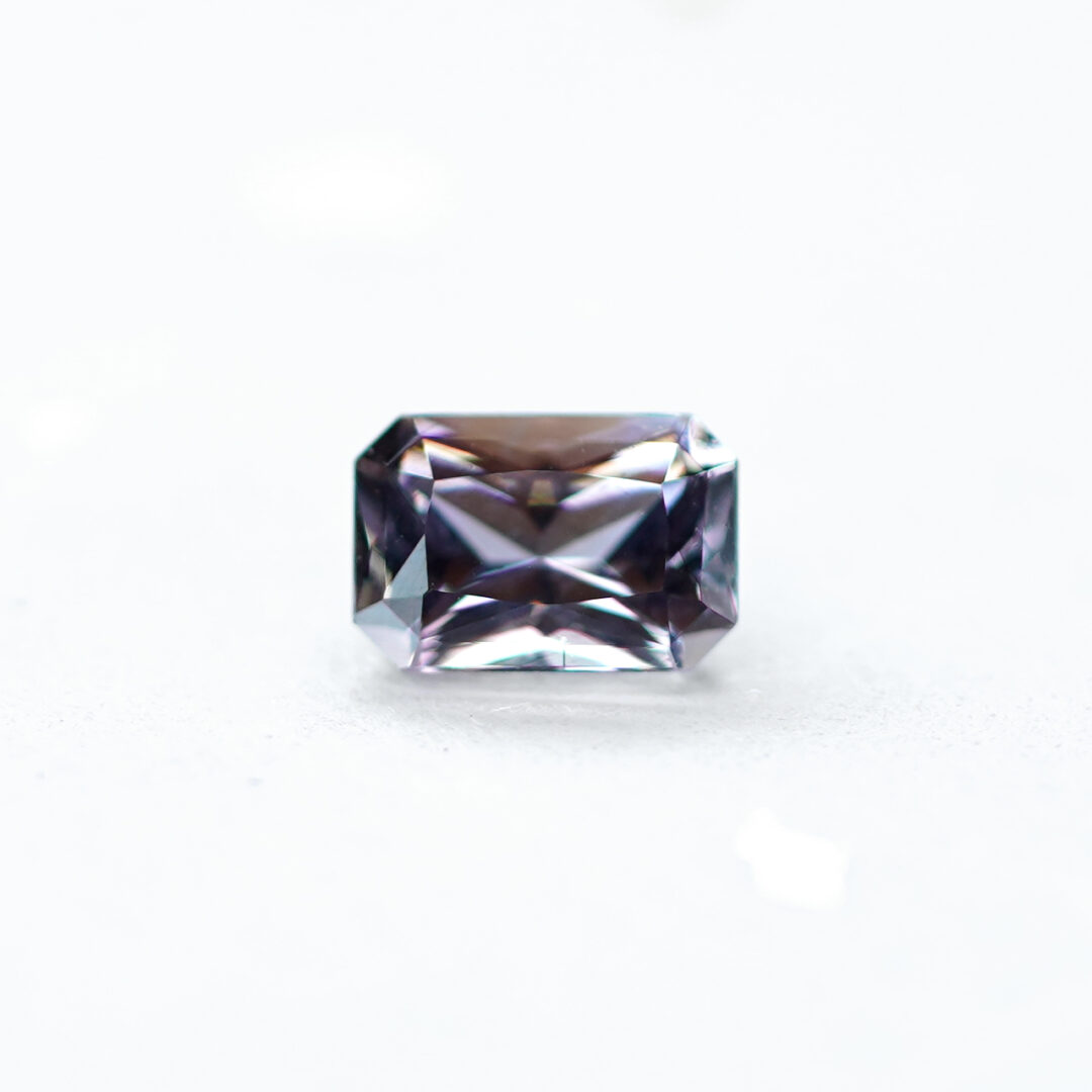 ピンクゾイサイト 0.40ct タンザニア産 - 画像 (2)