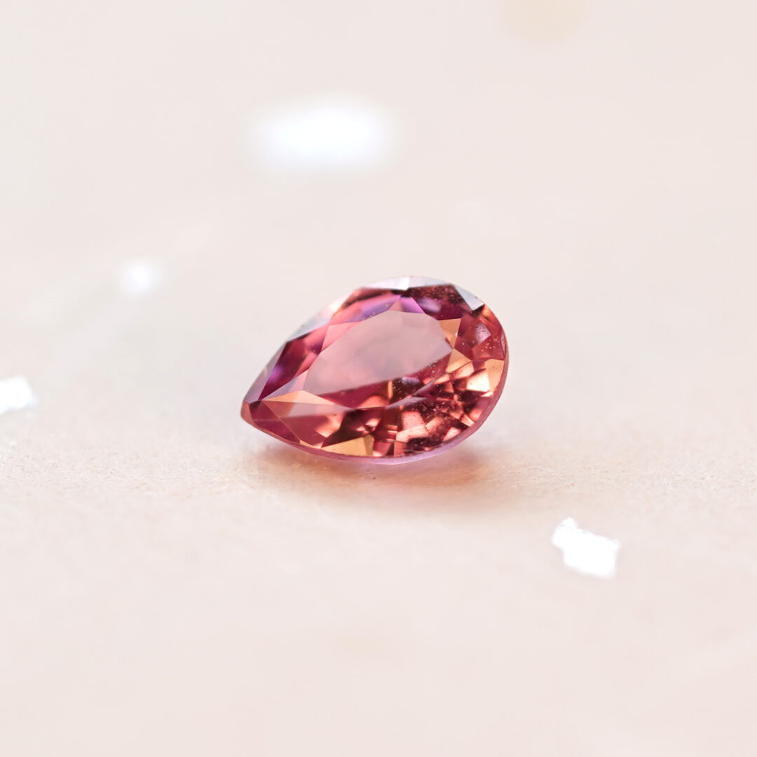 ファンシーカラーサファイア 0.55ct マダガスカル産 - 画像 (3)
