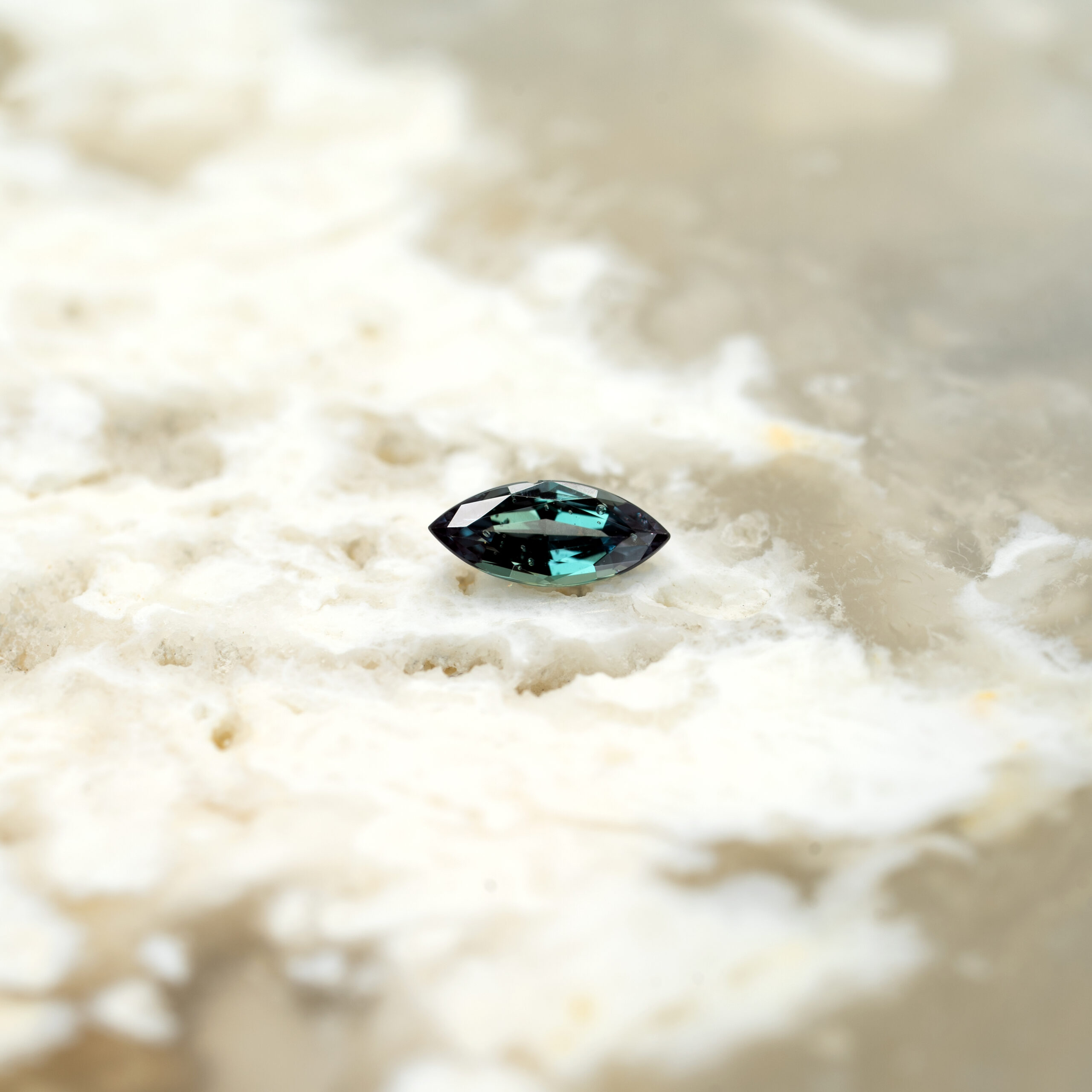 アレキサンドライト 0.210ct ブラジル産 CGL - 画像 (8)