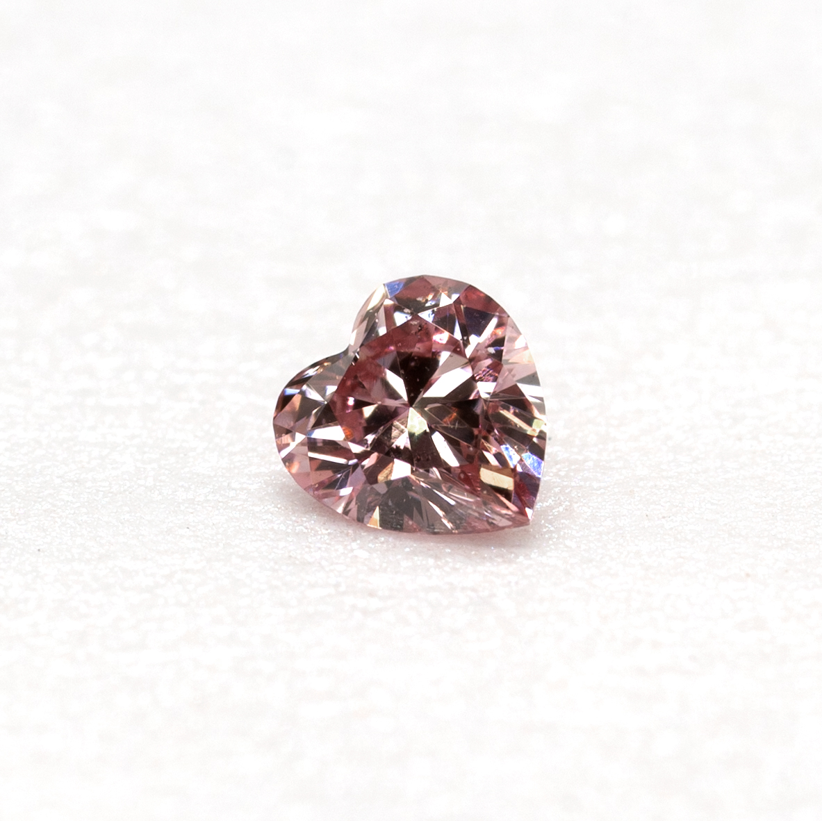 天然ピンクダイヤモンド Fancy Intense Pink 0.063ct CGL - 画像 (2)