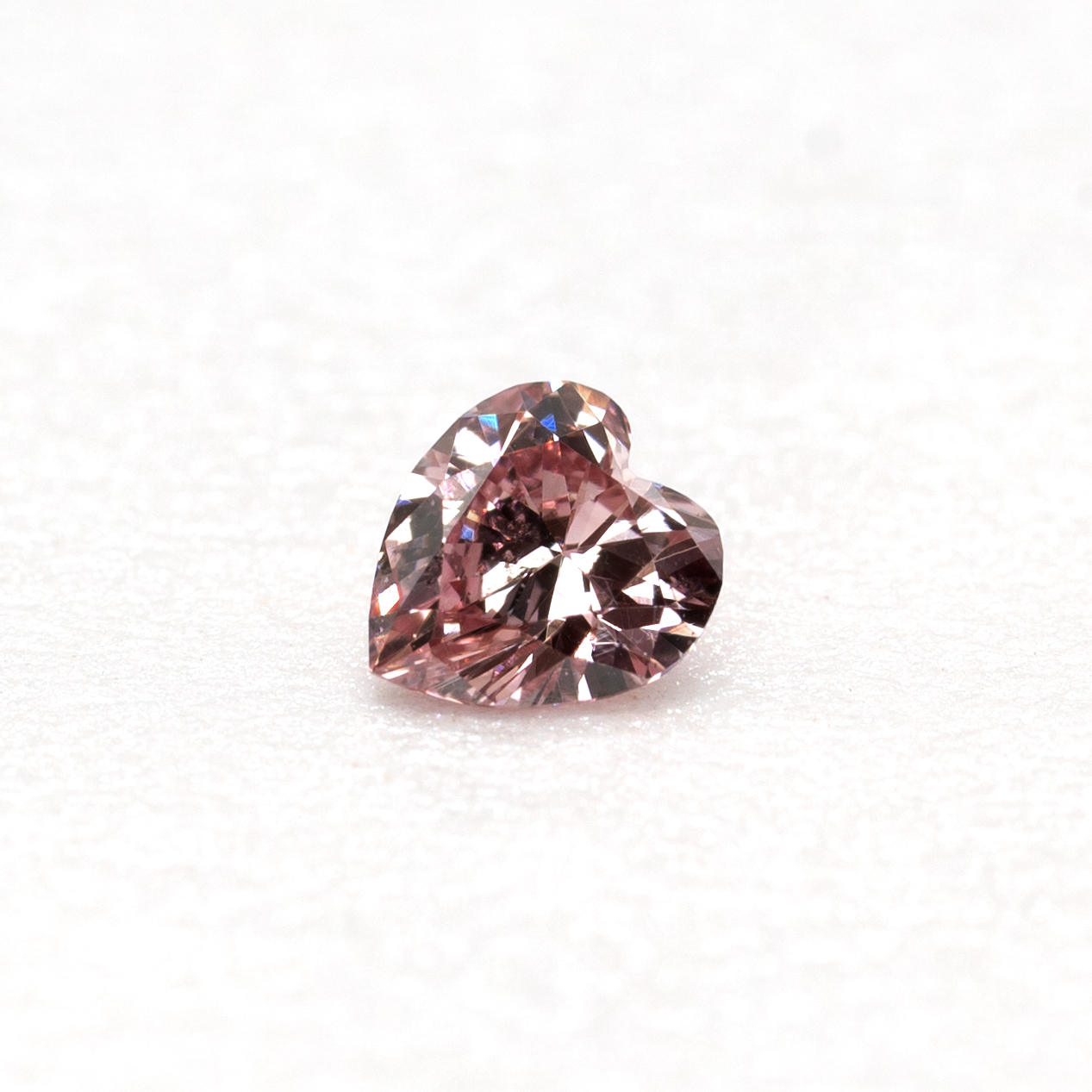天然ピンクダイヤモンド Fancy Intense Pink 0.063ct CGL - 画像 (3)