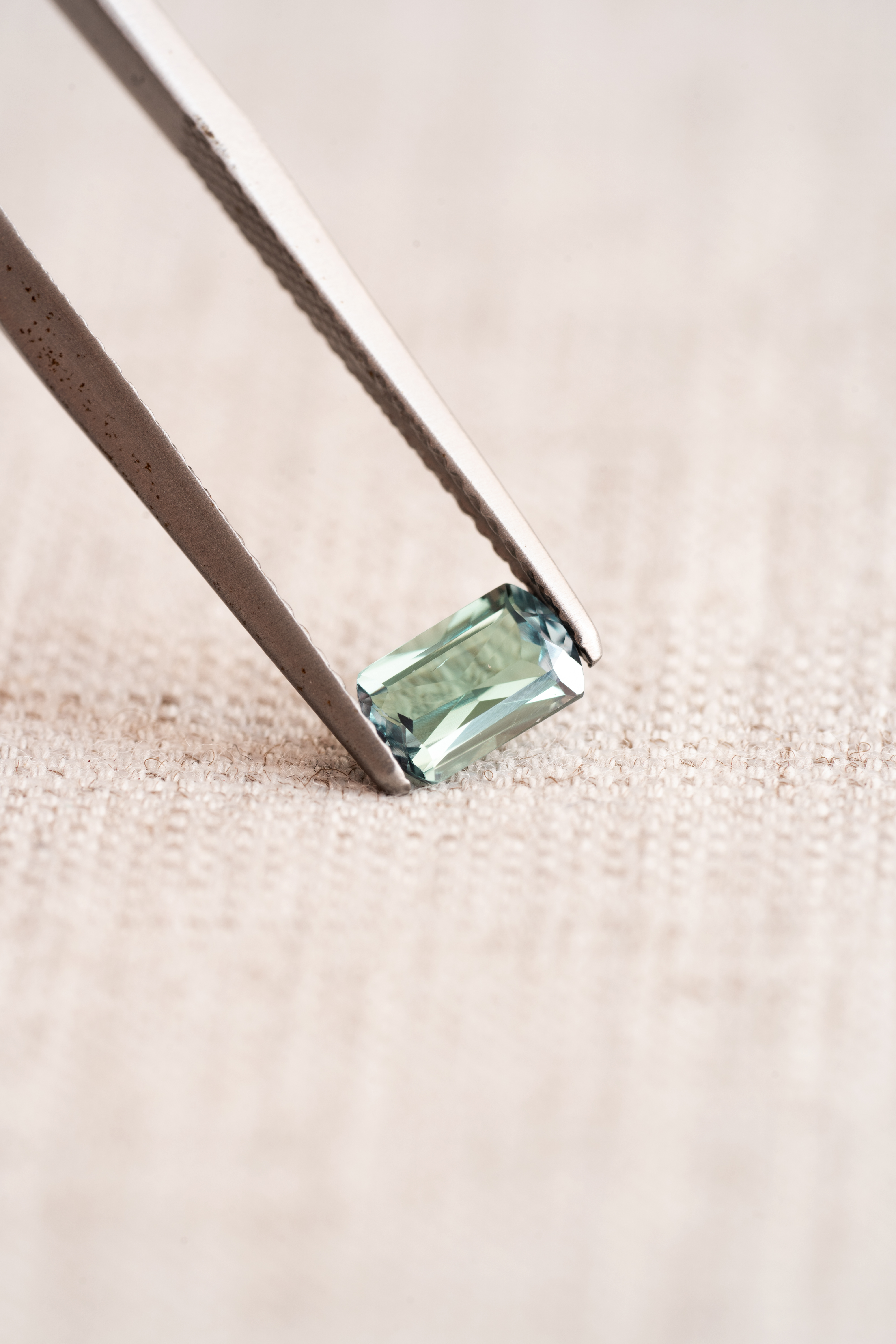 カラーシフトクリソベリル 0.730ct インド産 CGL - 画像 (4)