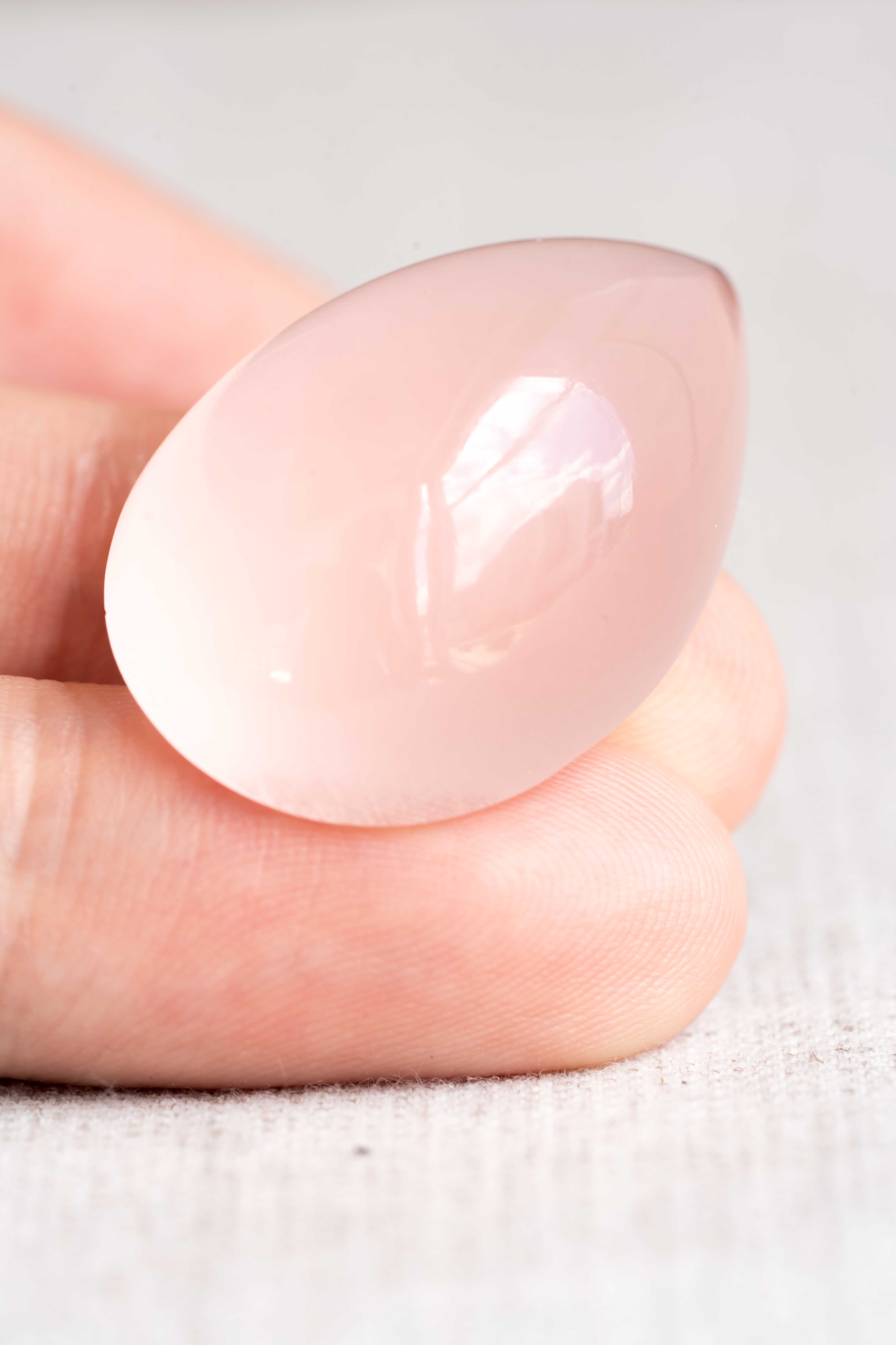 【American Old Stock Collection】ローズクォーツ 48.58ct - 画像 (4)