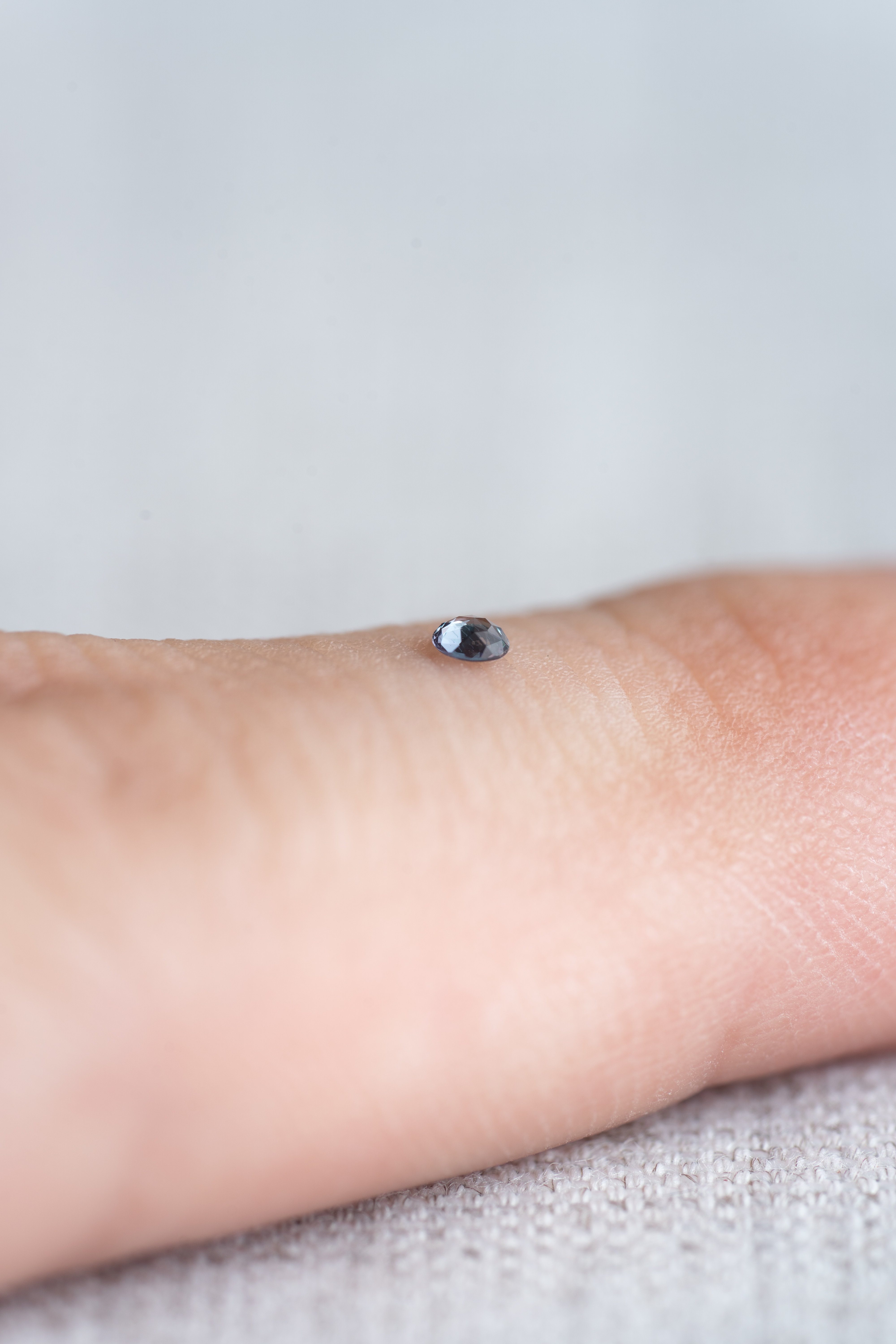 アレキサンドライト 0.25ct ブラジル・ヘマチタ鉱山産 - 画像 (3)