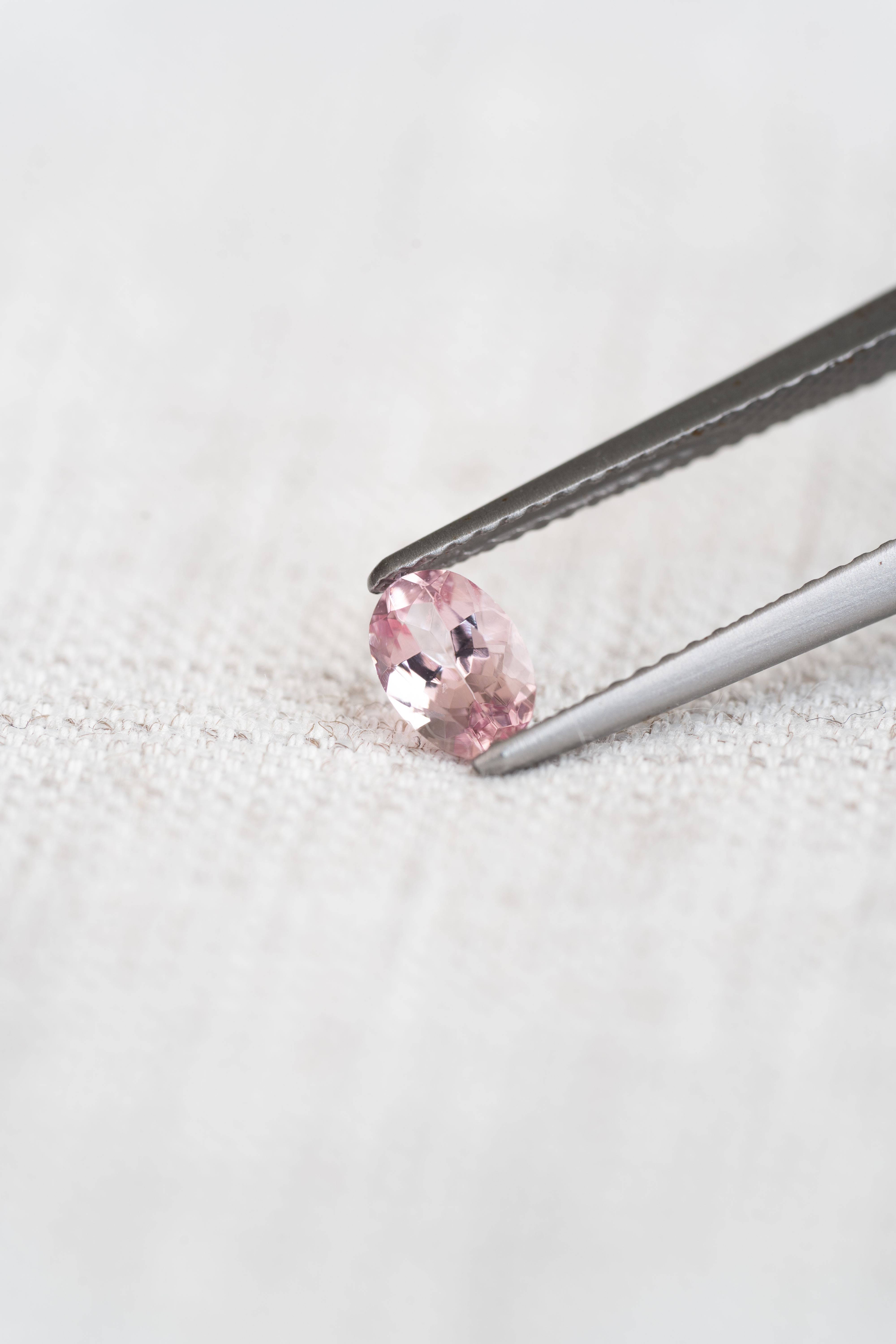 モルガナイト 0.44ct ナイジェリア産 - 画像 (3)