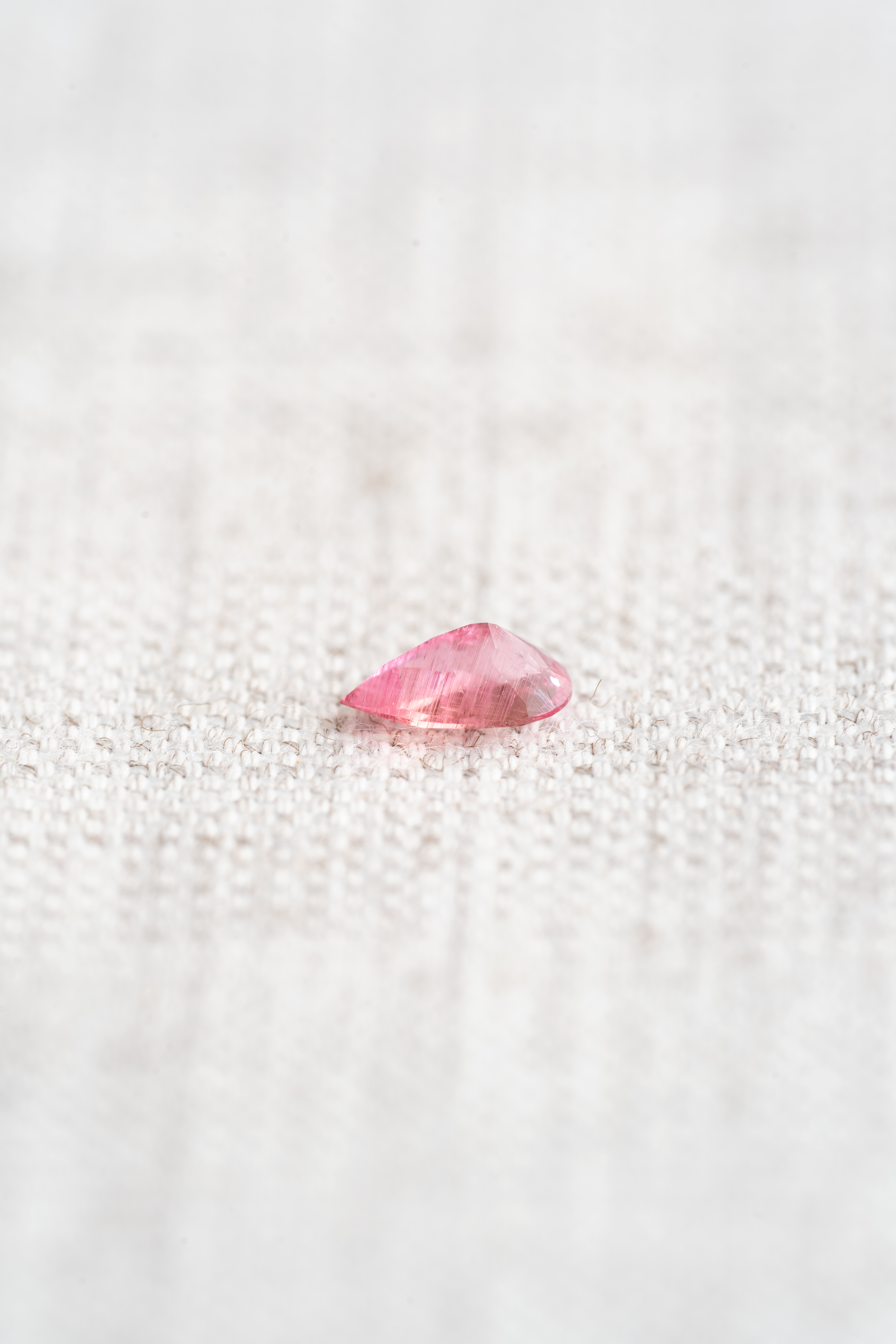ペツォッタイト 0.36ct マダガスカル産 - 画像 (6)