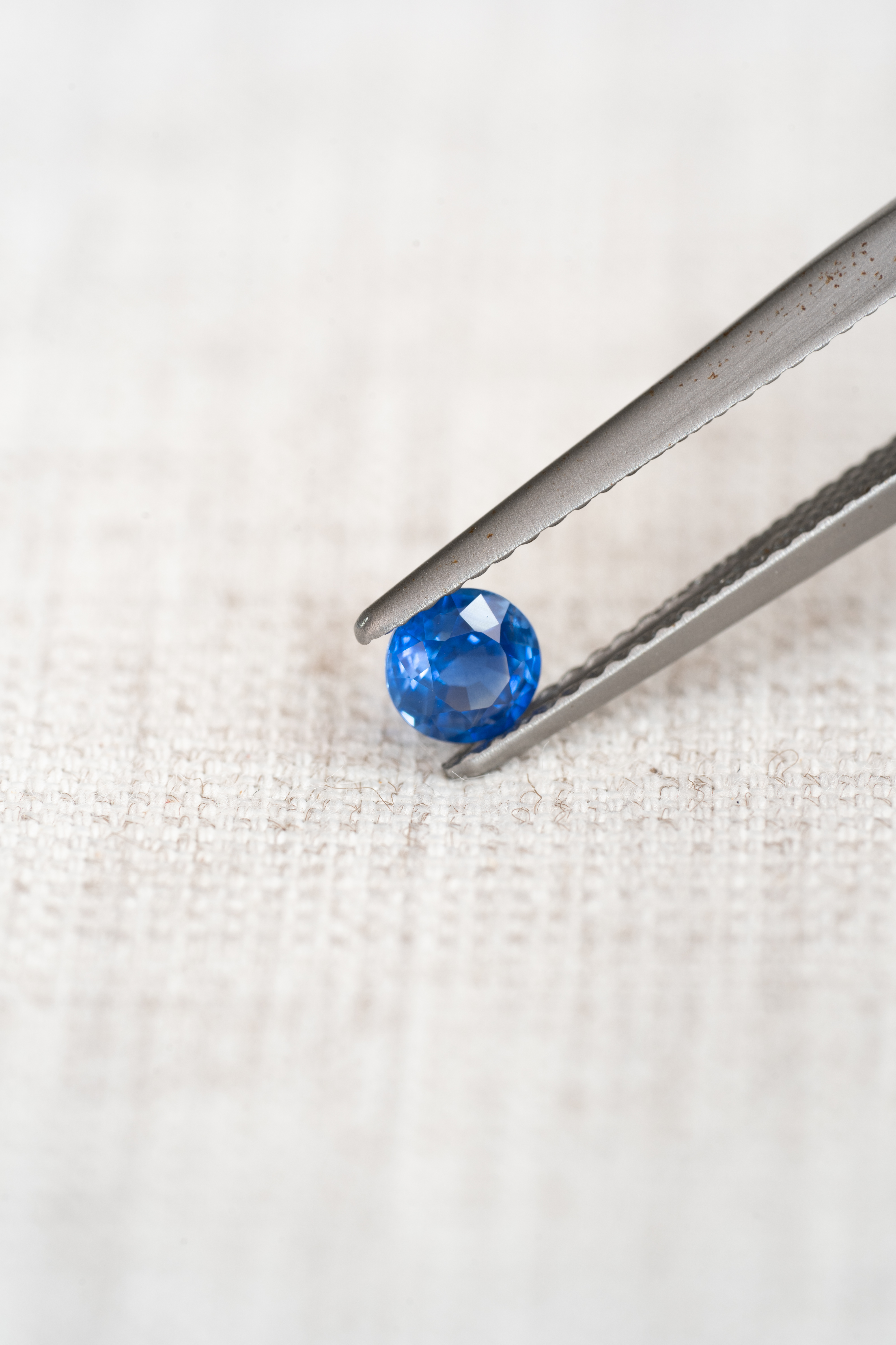 コーンフラワーブルーサファイア 0.47ct マダガスカル産 AIGS - 画像 (3)