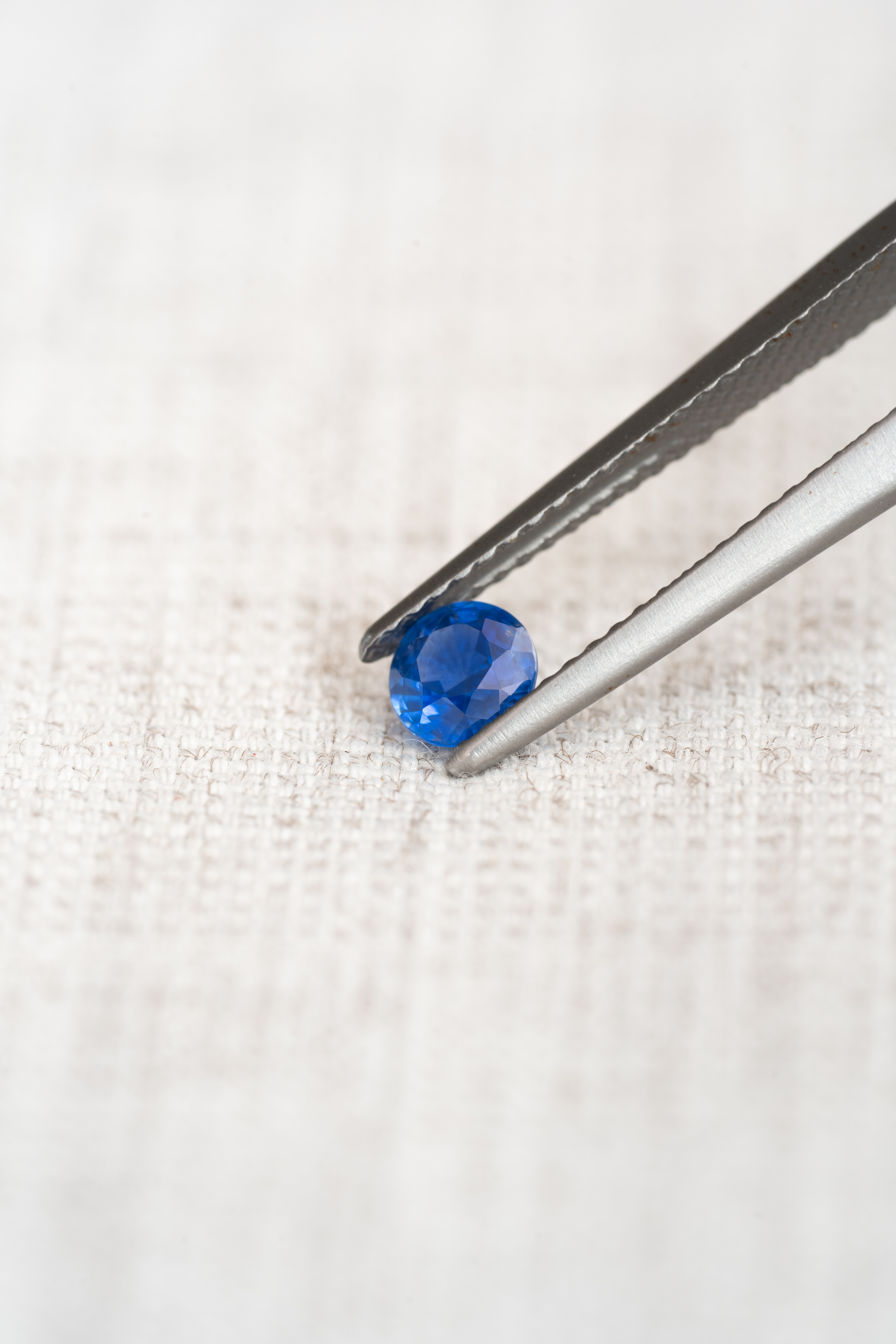 コーンフラワーブルーサファイア 0.47ct マダガスカル産 AIGS - 画像 (4)