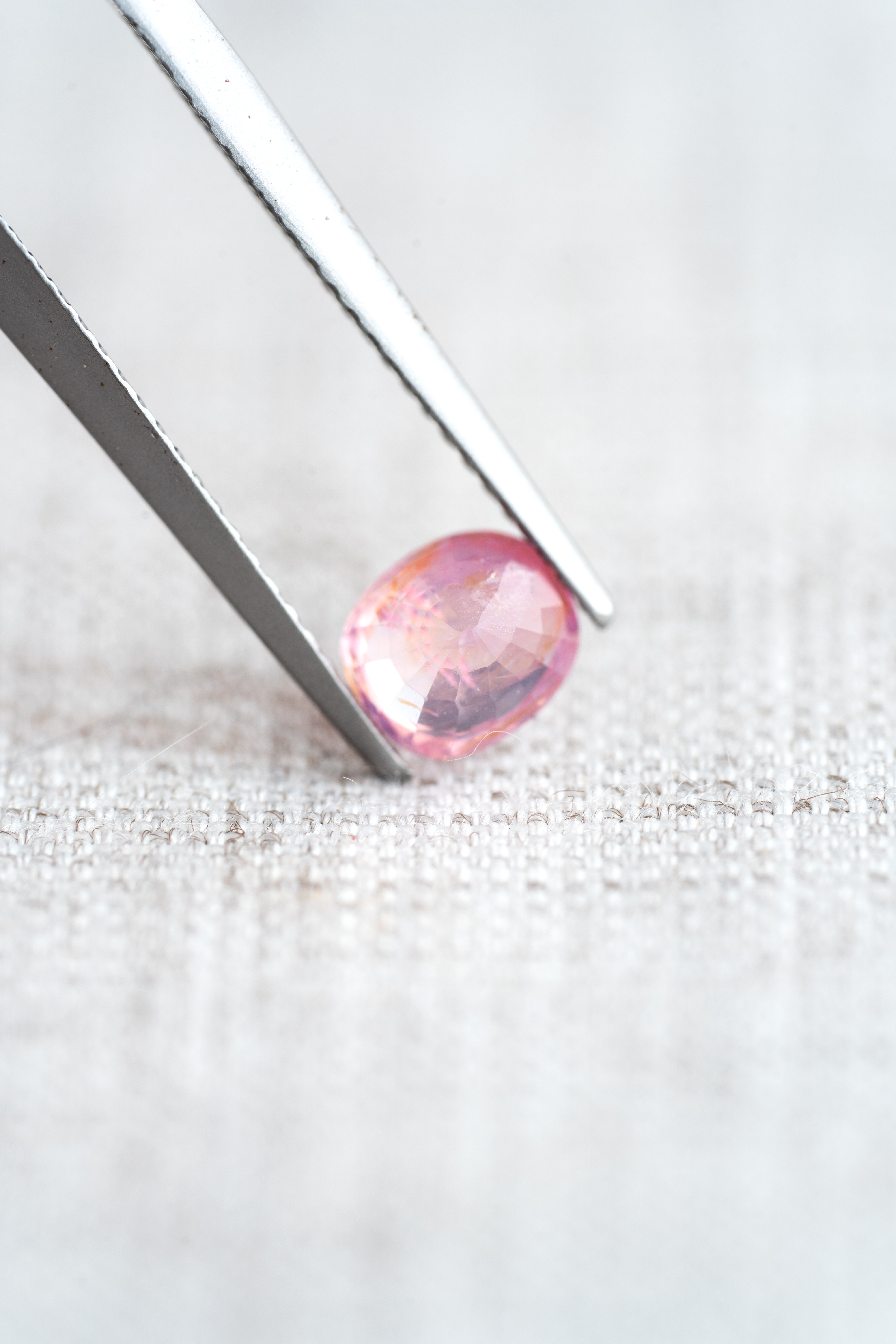 バイカラーシルキーサファイア 1.26ct ベトナム産 - 画像 (6)