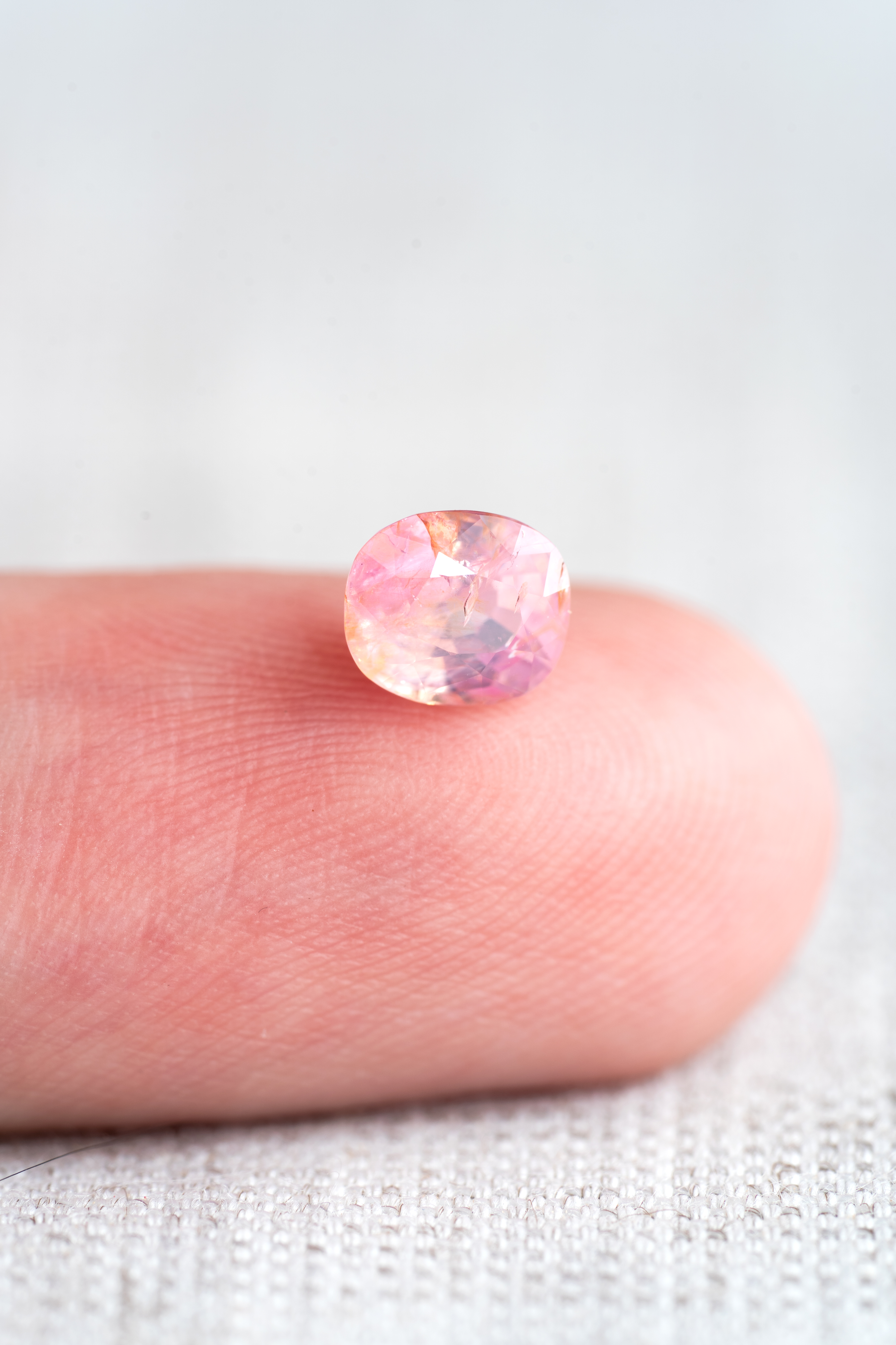 バイカラーシルキーサファイア 1.26ct ベトナム産 - 画像 (7)